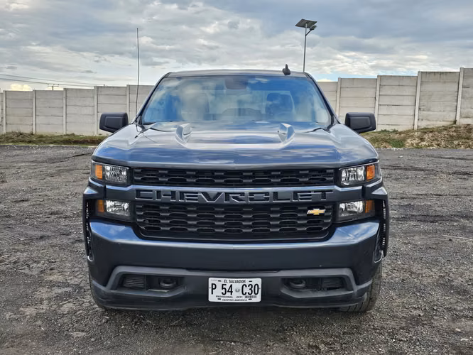 CHEVROLET SILVERADO CUSTOM 2019