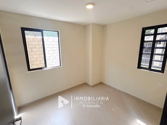 Casa a Estrenar por Av. Bernal y cerca de Metrocentro $229k