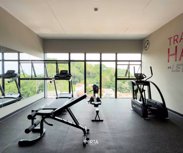 EN ALQUILER | APARTAMENTO EN TORRE AVITAT DÚO NIVEL 4, COLONIA ESCALÓN, SAN SALVADOR