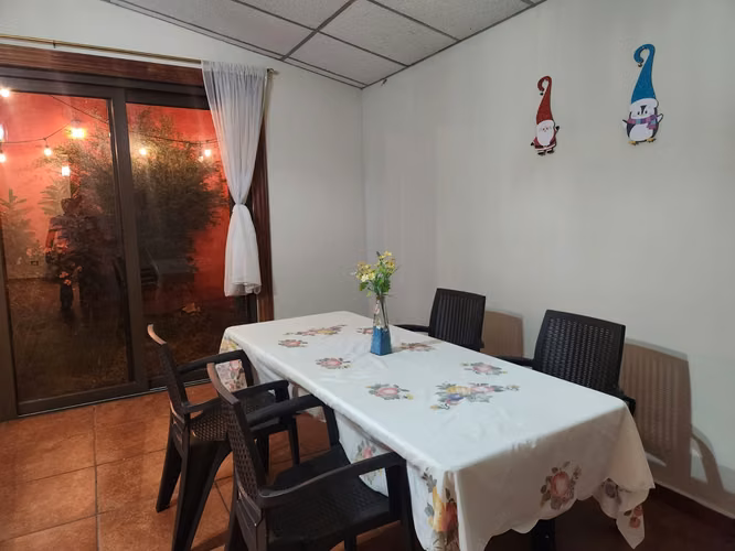 Amplia Habitación amueblada todo includio