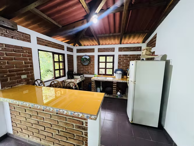 CASA DE CAMPO EN VENTA | JUAYÚA, RUTA DE LAS FLORES - Imagen 1