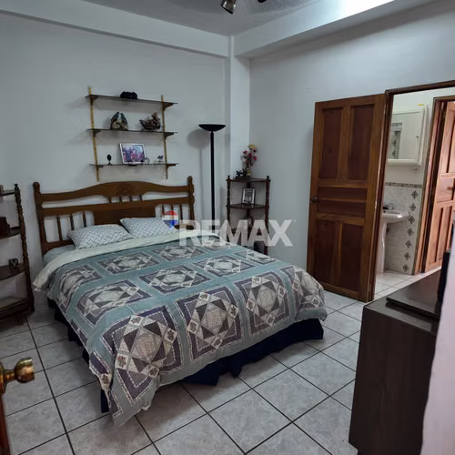 SANTA ANA CENTRO, CASA EN VENTA. Z BARRIO SAN LORENZO
