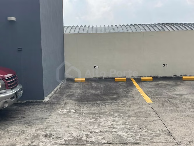 Apartamento en venta en Colonia Escalón | Vista al Volcán de San Salvador