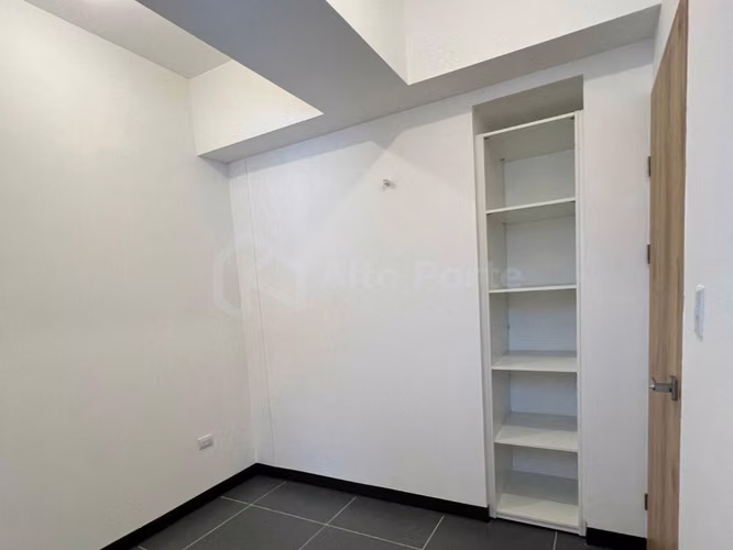 Apartamento en venta en Santa Tecla | Vista a la Cordillera del Bálsamo - Imagen 11