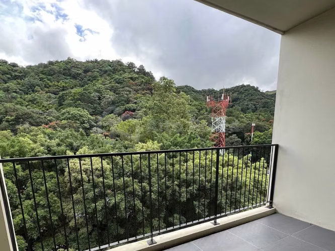 Apartamento en venta en Santa Tecla | Vista a la Cordillera del Bálsamo - Imagen 2