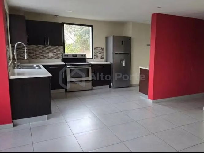 Apartamento moderno en venta en Los Planes de Renderos - Imagen 2