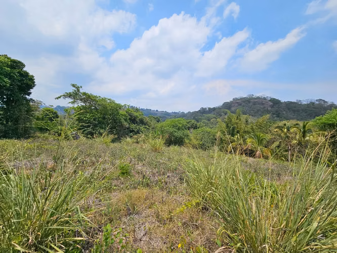 4.09 Manzanas en Santa Tecla | Ideal para inversión o quinta familiar.