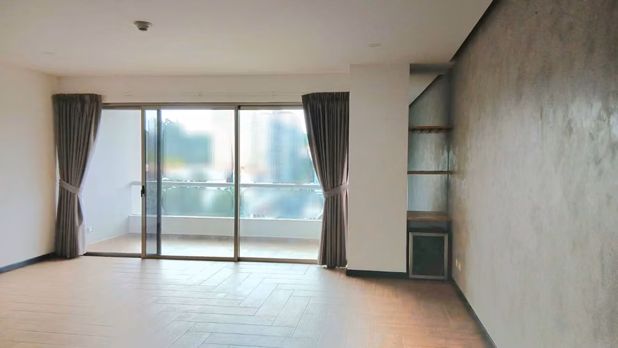 OPORTUNIDAD ALQUILO APARTAMENTO EN EXCLUSIVA TORRE EN SAN BENITO - Imagen 5