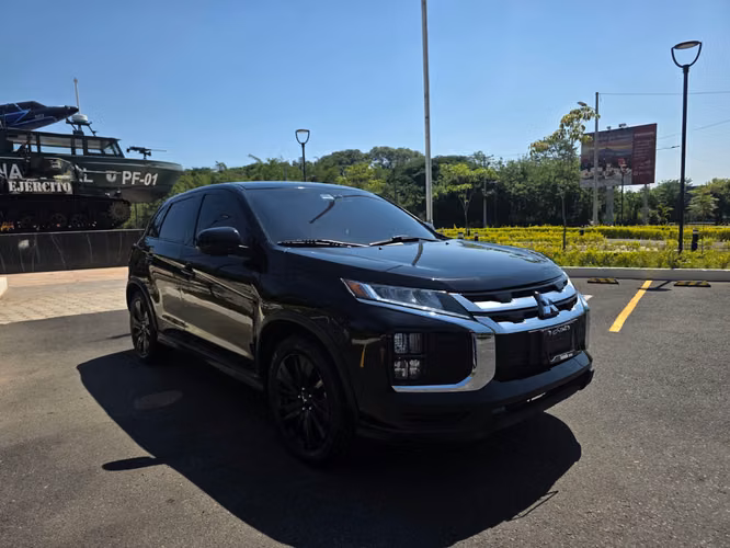 Mitsubishi outlander sport 2024.