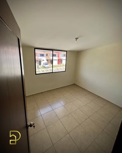 Casa en Alquiler en Paseo Las Flores, Lourdes Colón | Modelo Jazmín