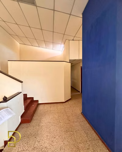 Alquiler de amplia propiedad para oficina, clínica o negocio en Paseo General Escalón - Imagen 9