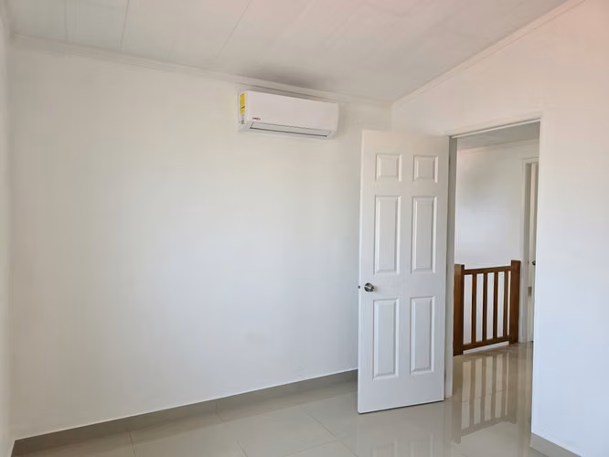 VENDO EN JACARANDAS(LOURDES) CASA REMODELADA, CON BUENOS ACABADOS - Imagen 13