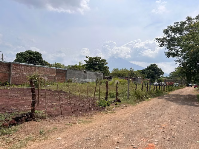 Venta de Lotes disponibles en Colonia Bustillo, San Miguel - Imagen 2