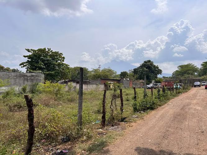 Venta de Lotes disponibles en Colonia Bustillo, San Miguel - Imagen 4