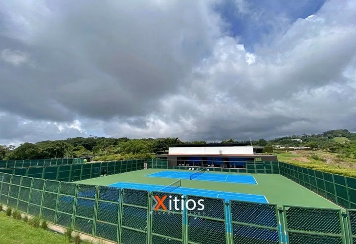Lindo terreno en venta! Residencial El Encanto!! - Imagen 2