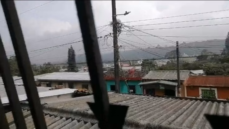 VENTA CASA EN CENTRO ATACO AHUACHAPAN - Imagen 6