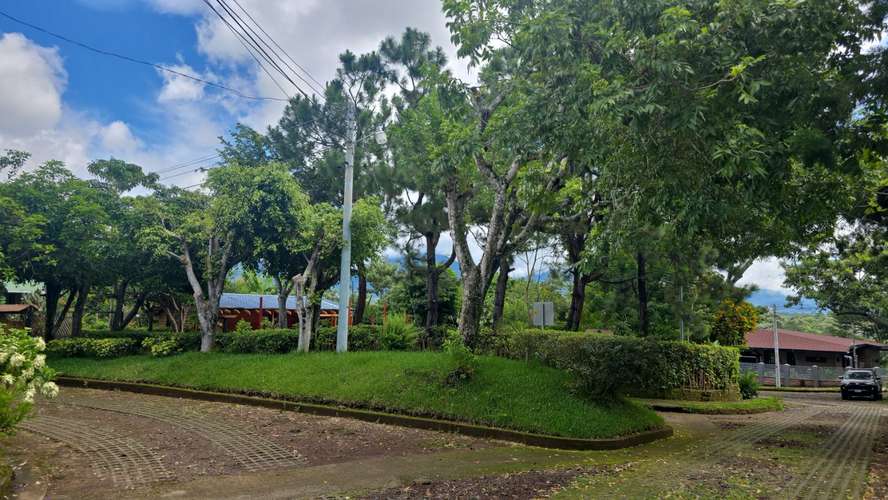 CASA / CABAÑA EN RESIDENCIAL PORTAL DE LAS ORQUIDEAS - PARA PERSONAS EXCLUSIVAS ..COMO TU