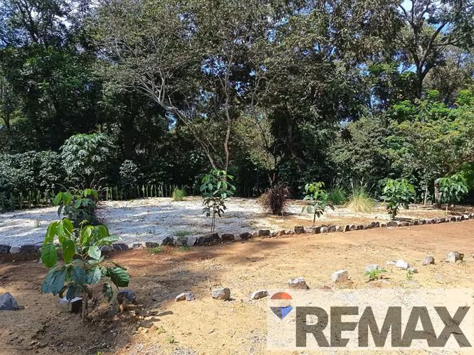 AHUACHAPÁN, TERRENO EN VENTA. PRIVADO, A 5 MIN DEL ARCO DURÁN - Imagen 10