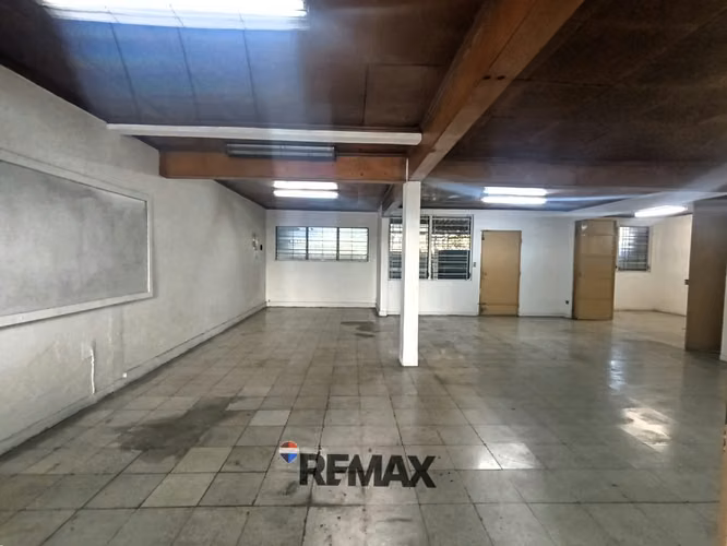SAN SALVADOR, CASA EN ALQUILER. Z REDONDEL TOROGOZ, SAN LUIS - Imagen 9