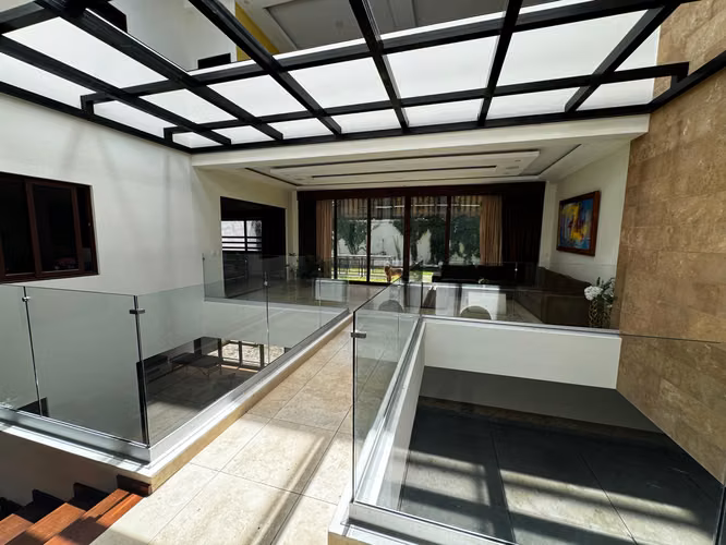 SE VENDE CASA RESIDENCIAL LOS SUEÑOS, MODERNA, terreno 850 v²y 650 m