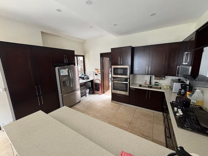 SE VENDE CASA RESIDENCIAL LOS SUEÑOS, MODERNA, terreno 850 v²y 650 m