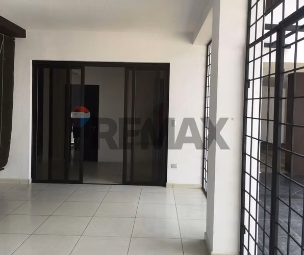 SAN MIGUEL, CASA EN VENTA. 300 m2, Z HOSPITAL SAN FRANCISCO - Imagen 2