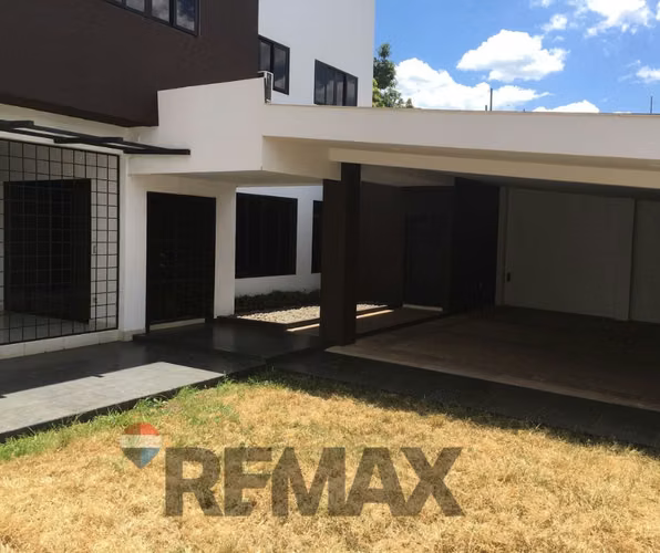 SAN MIGUEL, CASA EN VENTA. 300 m2, Z HOSPITAL SAN FRANCISCO - Imagen 10