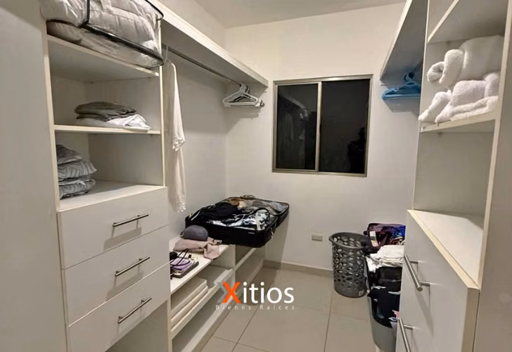 Venta de Casa en Las Pergolas BP