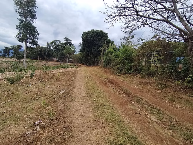 Terreno 6,339.51 m² en Ahuachapán – Precio muy por debajo de avalúo - Imagen 2