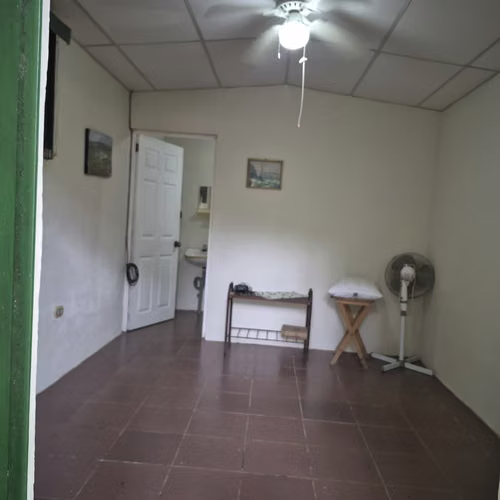 VENTA  LINDO RANCHO   EN PLAYA PRIVADA,  LA LIBERTAD