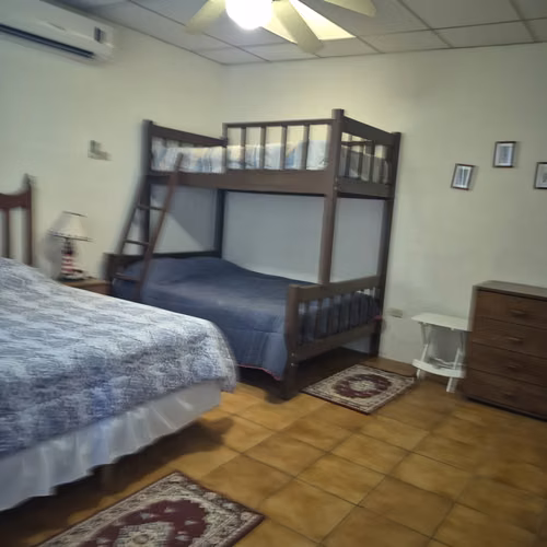 VENTA  LINDO RANCHO   EN PLAYA PRIVADA,  LA LIBERTAD