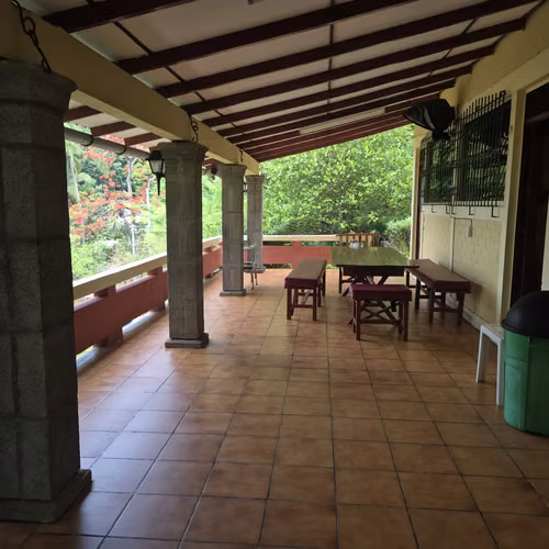 VENTA  LINDO RANCHO   EN PLAYA PRIVADA,  LA LIBERTAD