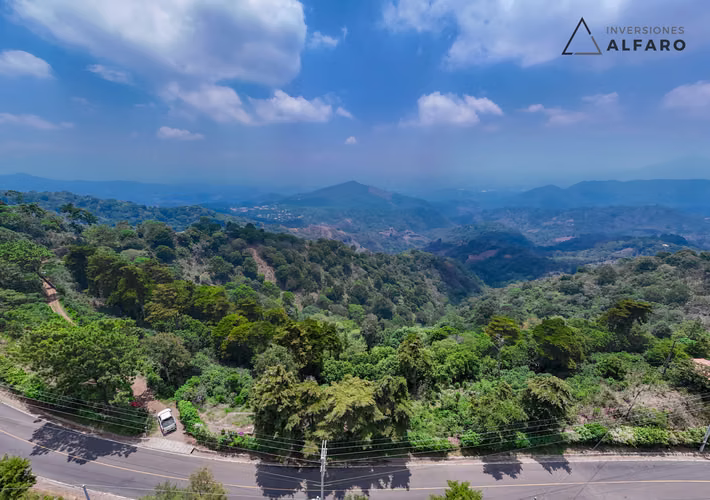 Terreno de 1581 m2 en Jayaque frente a carretera - Imagen 11