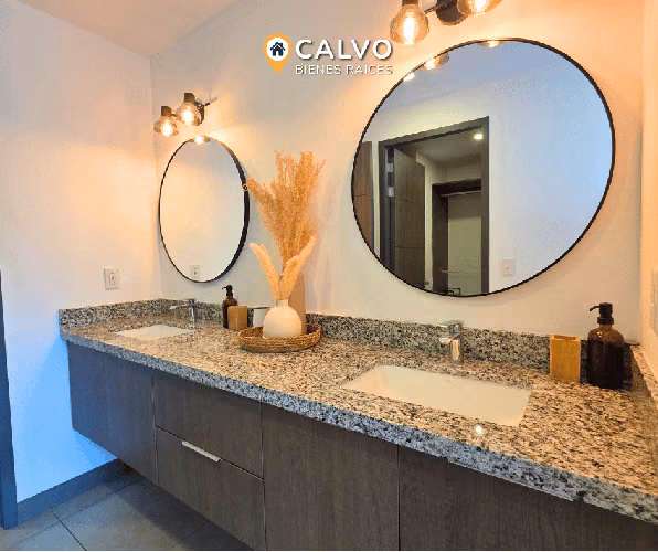 Apartamento full amueblado para vivir o inversión en San Benito  - Imagen 11