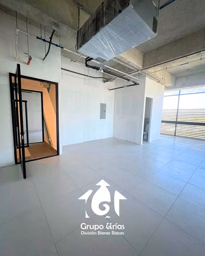 SE ALQUILA LOCAL- TORRE HUMANA - Imagen 4