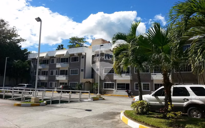 Alq. | Apto. | San Benito Flats