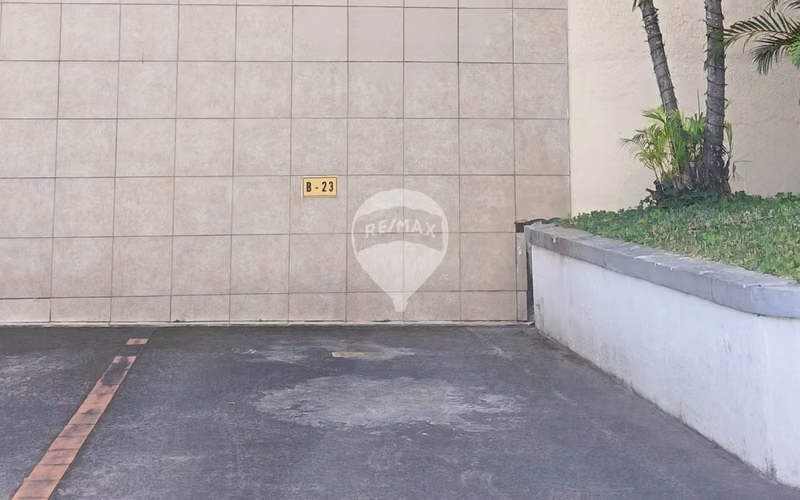 Alq. | Apto. | San Benito Flats