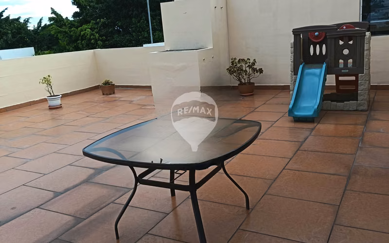 Alq. | Apto. | San Benito Flats