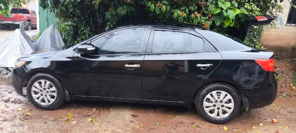 Kia forte 2010 motor con póliza
