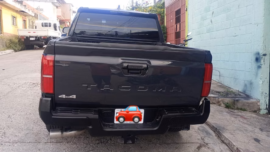 Toyota Tacoma 2025