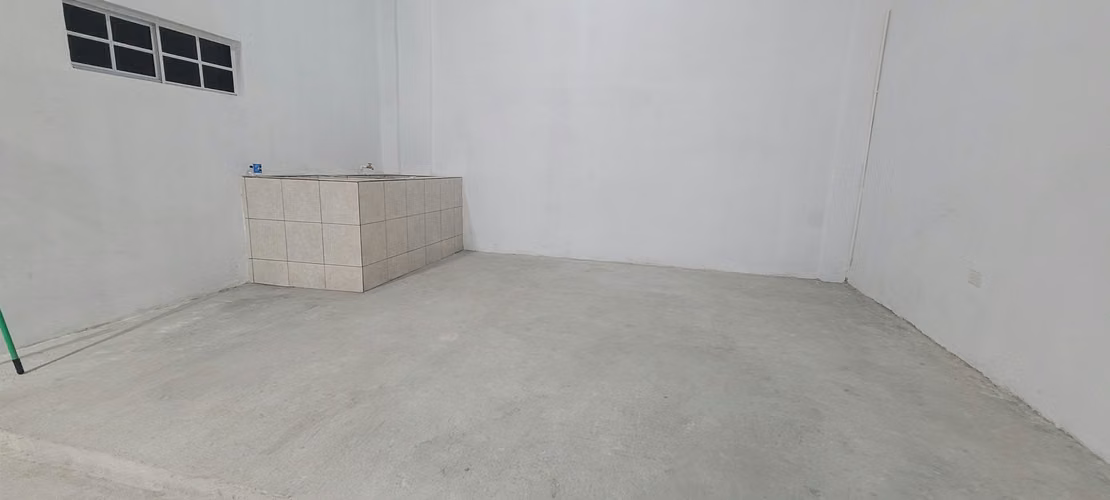 Espacio Comercial Ideal para Taller, negocio o Bodega - Imagen 3