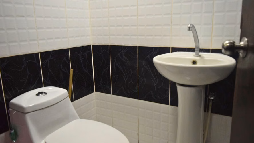 EDIFICIO COMERCIAL EN VENTA · SAN SALVADOR, EL SALVADOR $750,000 USD · 819 m² · 3 Niveles · - Imagen 12