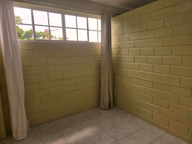 Se vende apartamento con A/C - Imagen 2