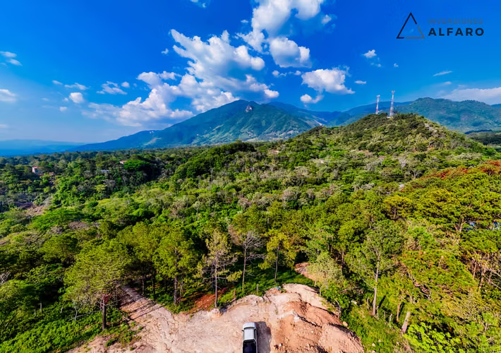 Lotes El Jaguar con hermosas vistas - Imagen 12