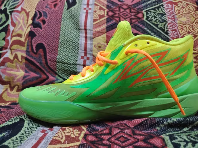 VENDO ZAPATOS MB. 02 ORIGINALES EDICIÓN LIMITADA DE NICKELODEON - Imagen 2