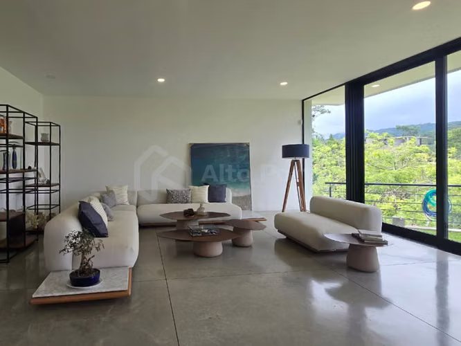 Venta de casa sobre carretera al Puerto de La Libertad - Imagen 10