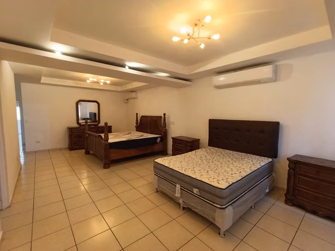 MIRAMONTE VENDO CASA Y ALQUILO 2 CASAS: PUERTA DEL BÁLSAMO/ PASATIEMPO