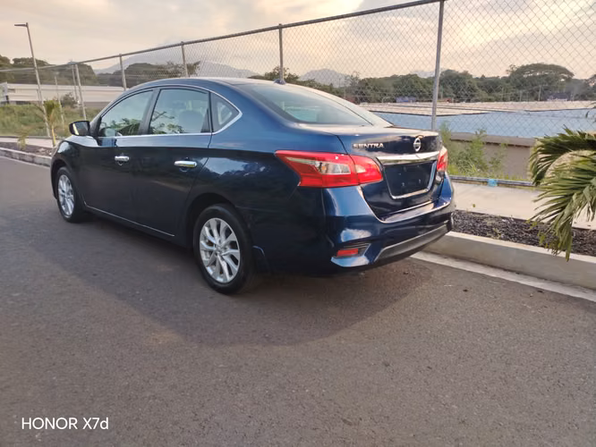 Nissan sentra