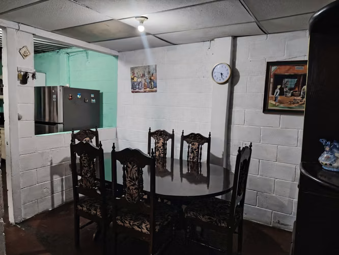 VENTA CASA EN JARDINES DE SAN MARCOS - Imagen 4