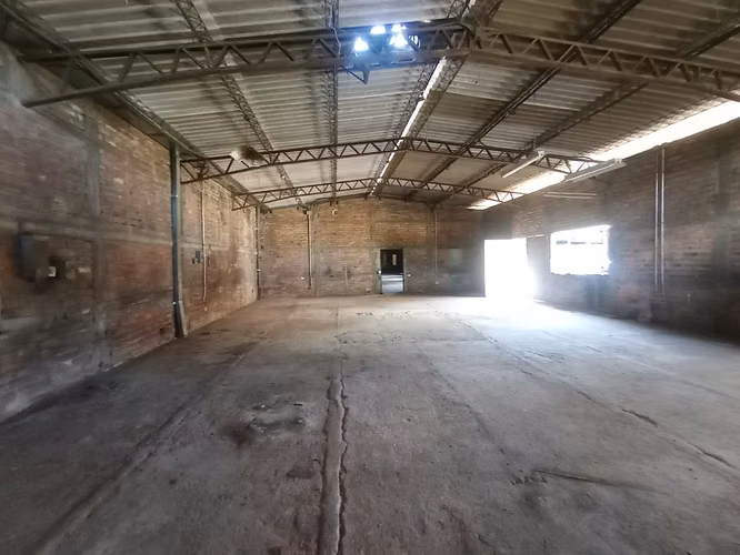 ALQUILER DE BODEGA INDUSTRIAL EN ZONA EL ENCUENTRO SAN MARTIN - Imagen 7